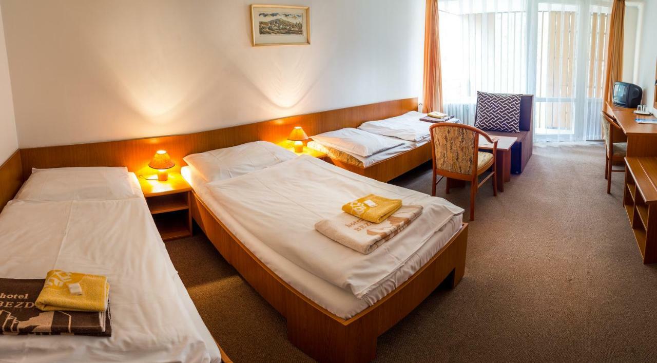 Hotel Bezdez Staré Splavy Esterno foto
